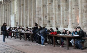 Financial Planning Tips for Studying Abroad
