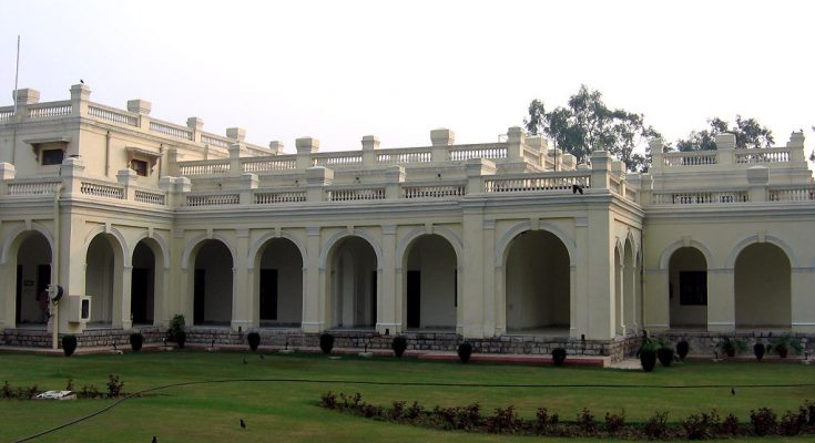 Admission to DU, NEET based on school, not domicile