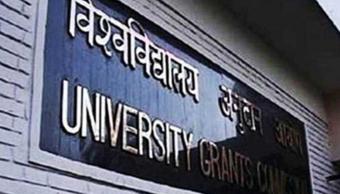 Four-year UG courses compulsory for a degree with honours - UGC